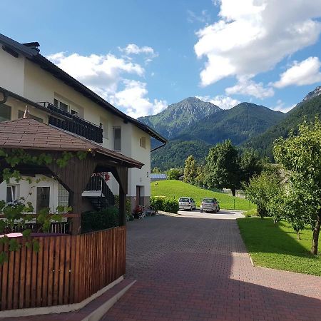 Apartment Lipar Preddvor Exterior foto